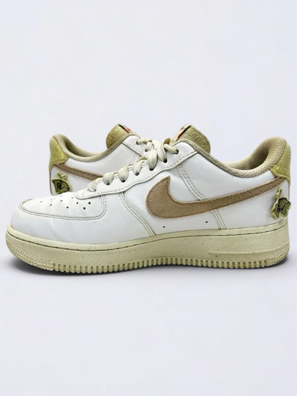 Nike Air Force 1 Low 07 SE Shoes Sneakers Women's 7.5 White Pink Next Nature - Picture 3 of 13